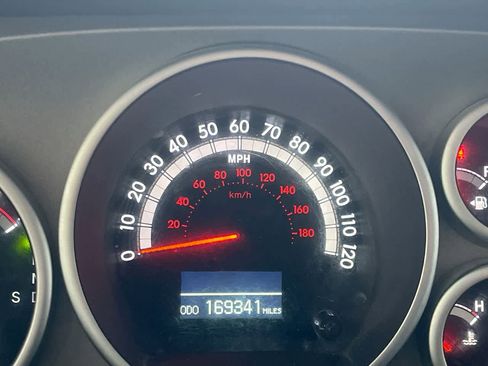 Used 2013 Toyota Tundra Platinum image 15