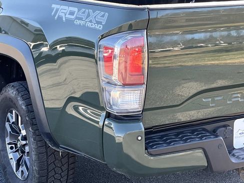 Used 2021 Toyota Tacoma TRD Off-Road w/ Technology Package image 5