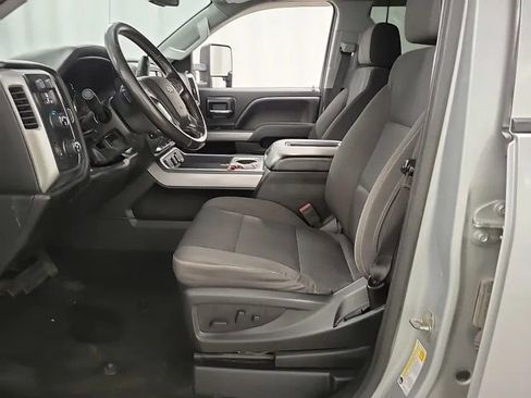 Used 2018 Chevrolet Silverado 1500 LT w/ True North Edition image 3