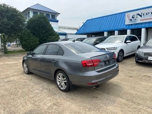 Used 2015 Volkswagen Jetta SEL FWD image 7