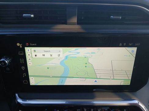 New 2026 GMC Sierra 2500 Denali Ultimate w/ LPO, Black Badging Package image 23