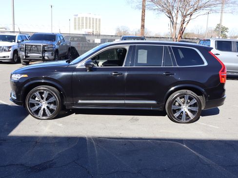 Used 2023 Volvo XC90 B6 Ultimate w/ Protection Package Premier image 7