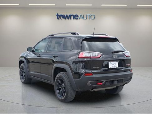 Used 2022 Jeep Cherokee Trailhawk w/ Trailer Tow Group AWD/4WD image 3