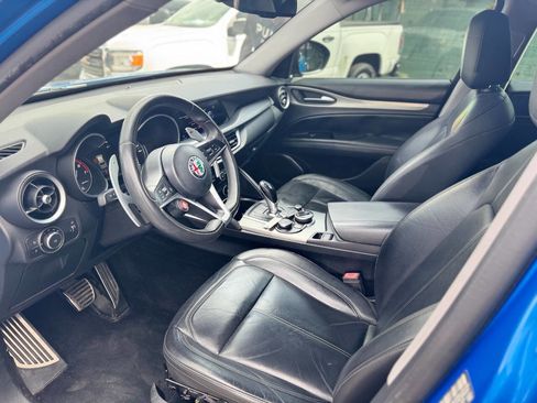Used 2019 Alfa Romeo Stelvio Sport w/ Quick Order Package 22K Sport image 16