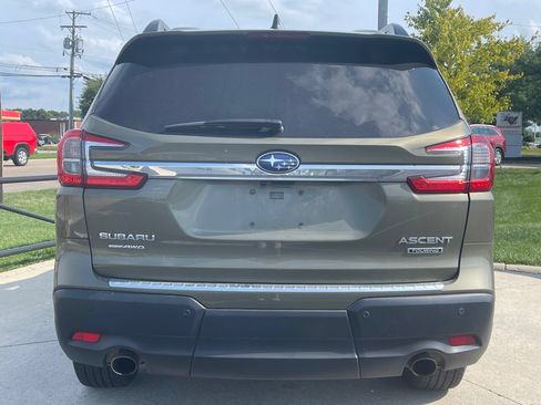 Used 2023 Subaru Ascent Touring AWD/4WD image 6