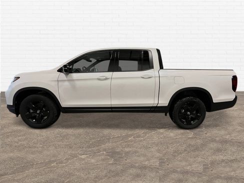 New 2026 Honda Ridgeline Black Edition image 3