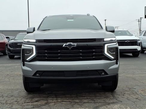 New 2026 Chevrolet Suburban RST w/ RST Capability Package AWD/4WD image 2