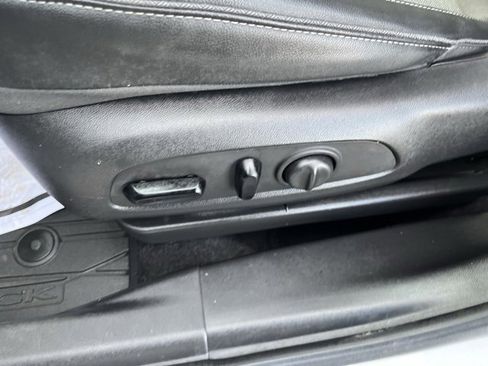 Used 2022 Buick Encore GX Select w/ Advanced Technology Package image 12