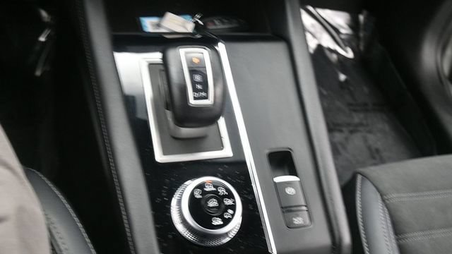 Used 2024 Mitsubishi Outlander SE AWD/4WD image 20