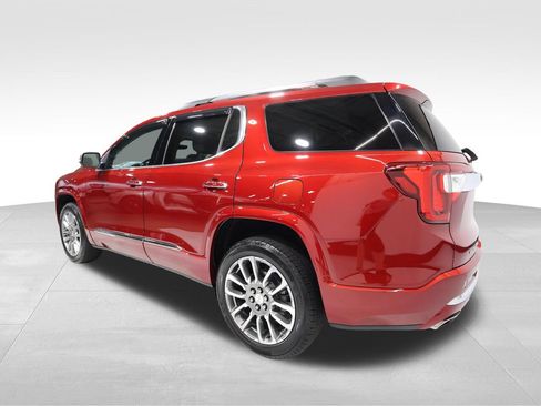 Used 2023 GMC Acadia Denali w/ Denali Ultimate Package FWD image 2