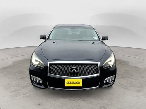 Used 2019 INFINITI Q70 Luxe image 8