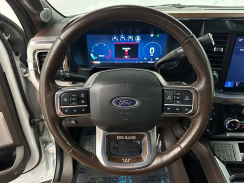 Used 2024 Ford F350 King Ranch AWD/4WD image 14