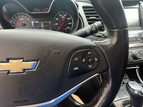 Used 2019 Chevrolet Impala LT image 15