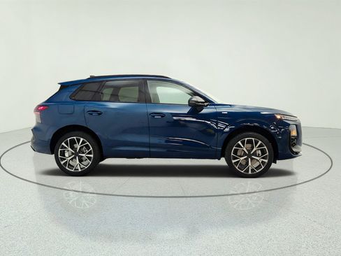 New 2026 Audi Q3 quattro 2.0T AWD/4WD image 4