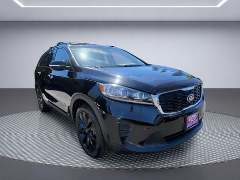 Used 2019 Kia Sorento S AWD/4WD image 9