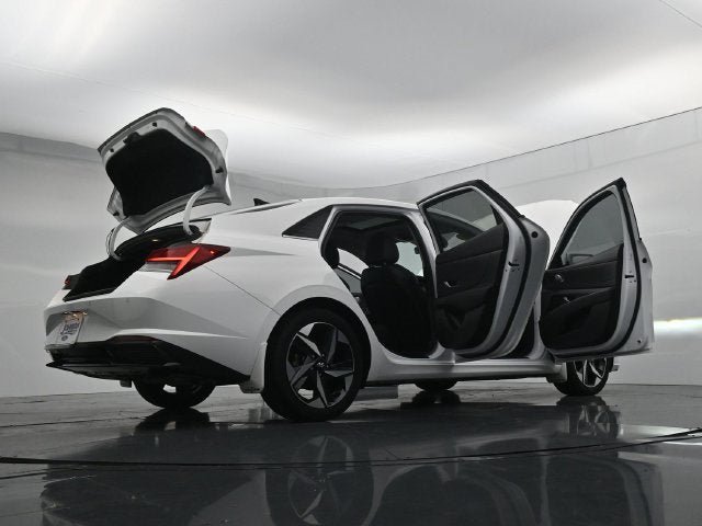 Used 2023 Hyundai Elantra Limited w/ Cargo Package FWD image 55