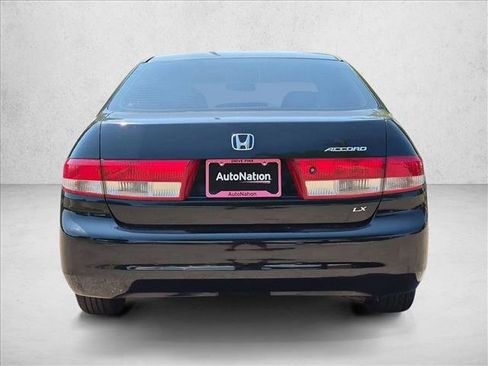 Used 2004 Honda Accord LX image 7