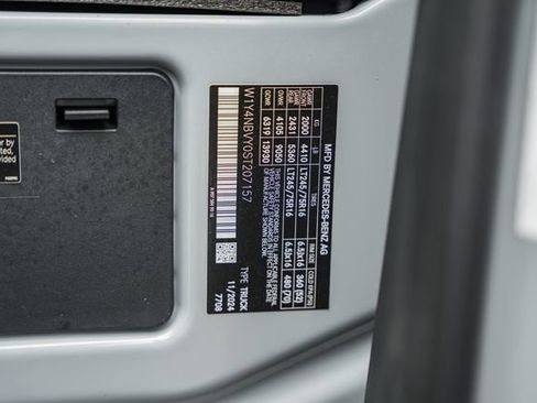 Used 2025 Mercedes-Benz Sprinter 2500 image 41
