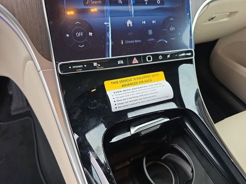 New 2026 Mercedes-Benz GLC 300 4MATIC image 16