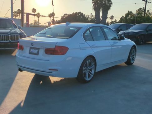 Used 2018 BMW 330i Sedan RWD image 5