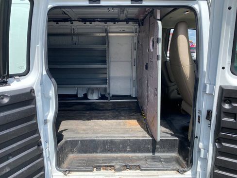 Used 2019 Chevrolet Express 2500 Extended w/ Driver Convenience Package RWD image 25