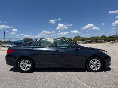Used 2013 Hyundai Sonata GLS w/ Popular Equipment Pkg FWD image 2