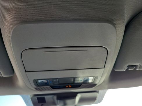 Used 2021 Ford F150 XLT w/ Equipment Group 302A High image 31