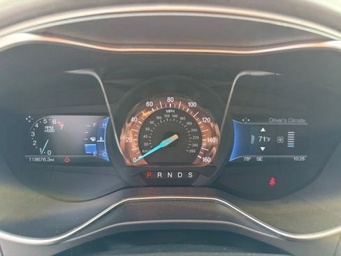 Used 2016 Ford Fusion SE w/ Equipment Group 202A AWD/4WD image 11