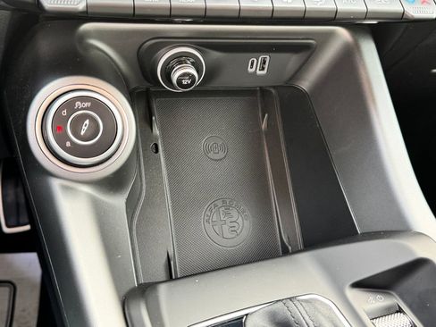 Used 2024 Alfa Romeo Tonale Veloce image 25