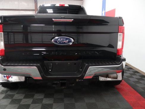 Used 2019 Ford F350 Lariat w/ Lariat Value Package AWD/4WD image 12