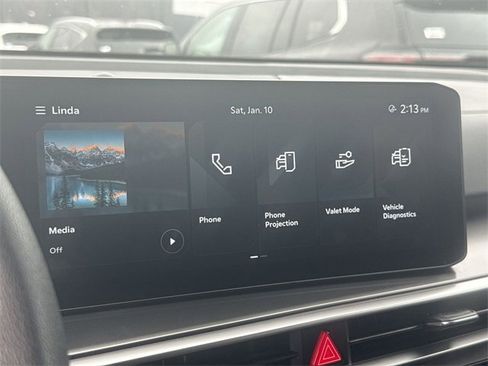 Used 2025 Kia Sorento LX image 16