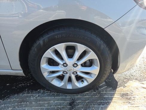 Used 2020 Chevrolet Spark LT image 3