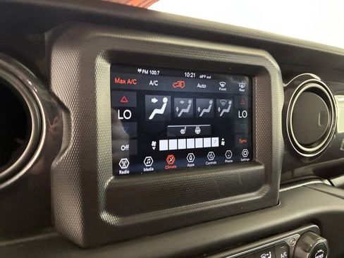 Used 2021 Jeep Wrangler Unlimited Sport AWD/4WD image 26