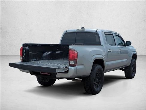Used 2023 Toyota Tacoma SR AWD/4WD image 5