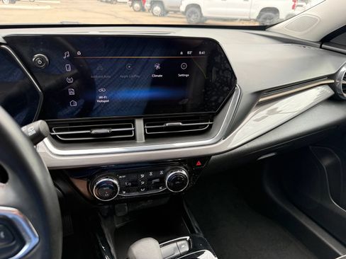 Certified 2025 Chevrolet Trax ACTIV w/ Driver Confidence Package FWD image 21