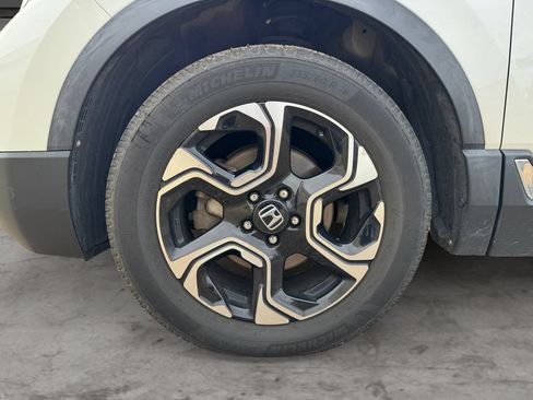 Used 2018 Honda CR-V Touring image 9