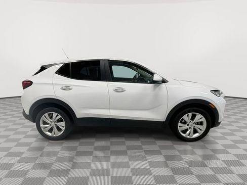 Certified 2025 Buick Encore GX Preferred FWD image 12