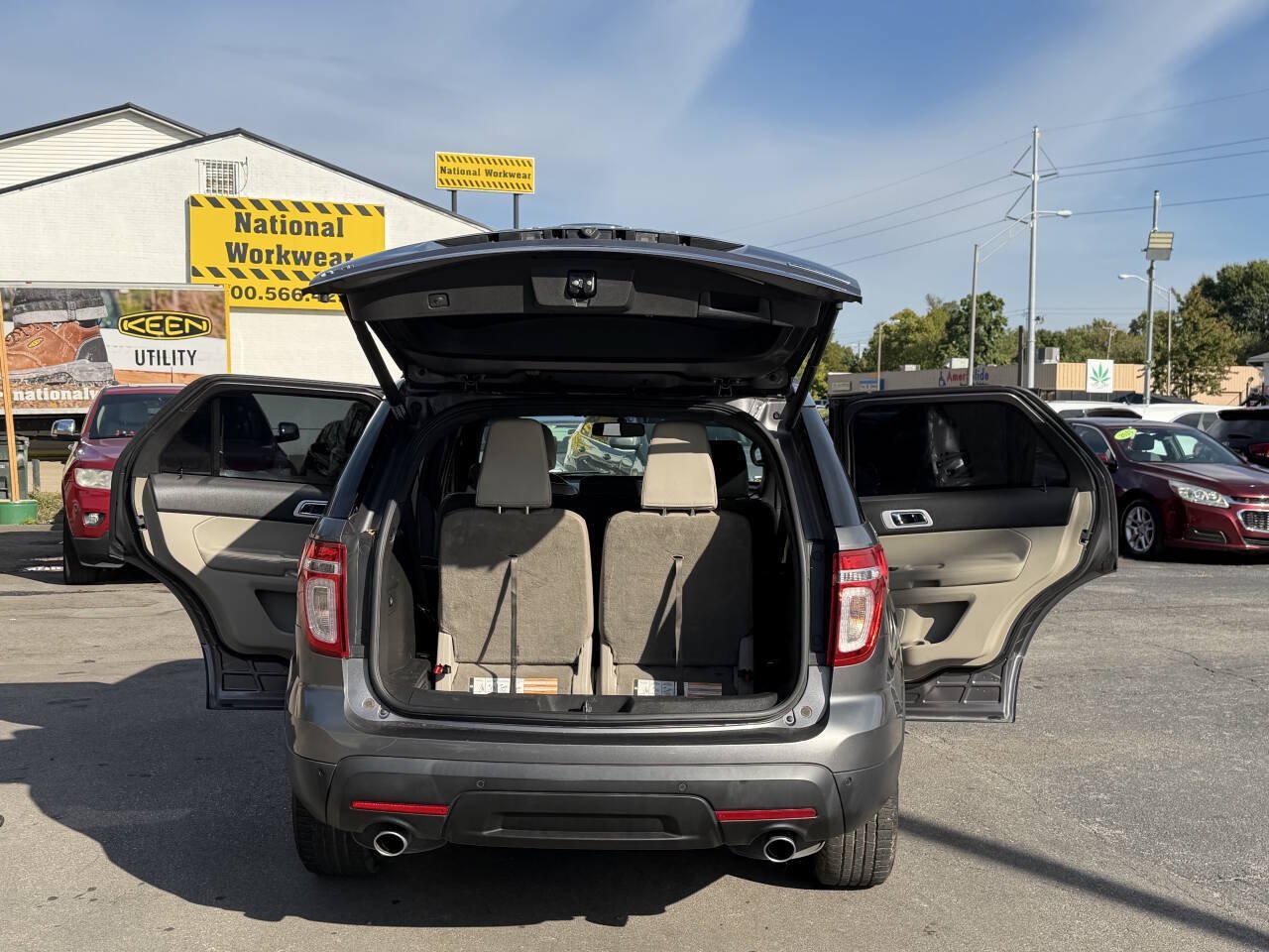 Used 2013 Ford Explorer XLT FWD image 22