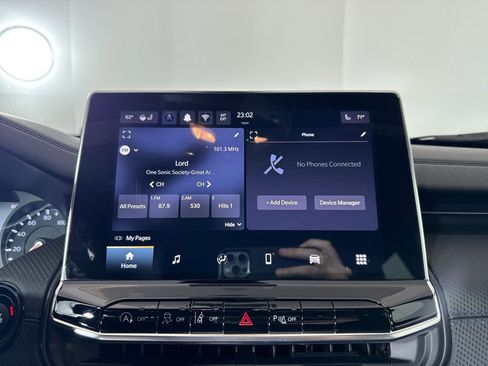 New 2026 Jeep Compass Limited image 13