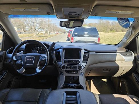 Used 2015 GMC Yukon XL SLT w/ Open Road Package image 20