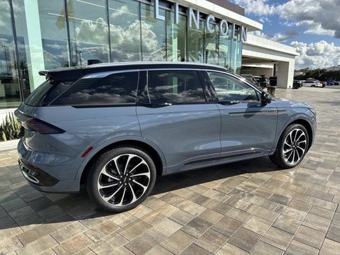 New 2026 Lincoln Nautilus Black Label image 2