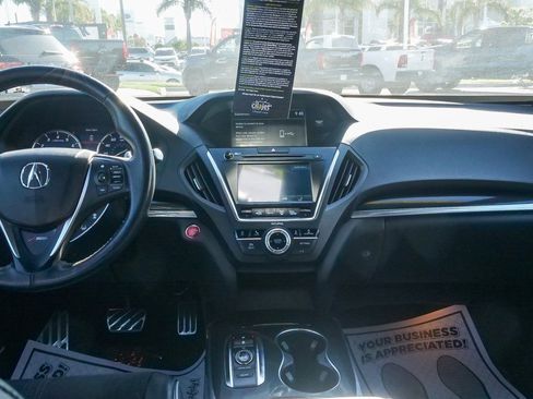 Used 2020 Acura MDX A-Spec image 12