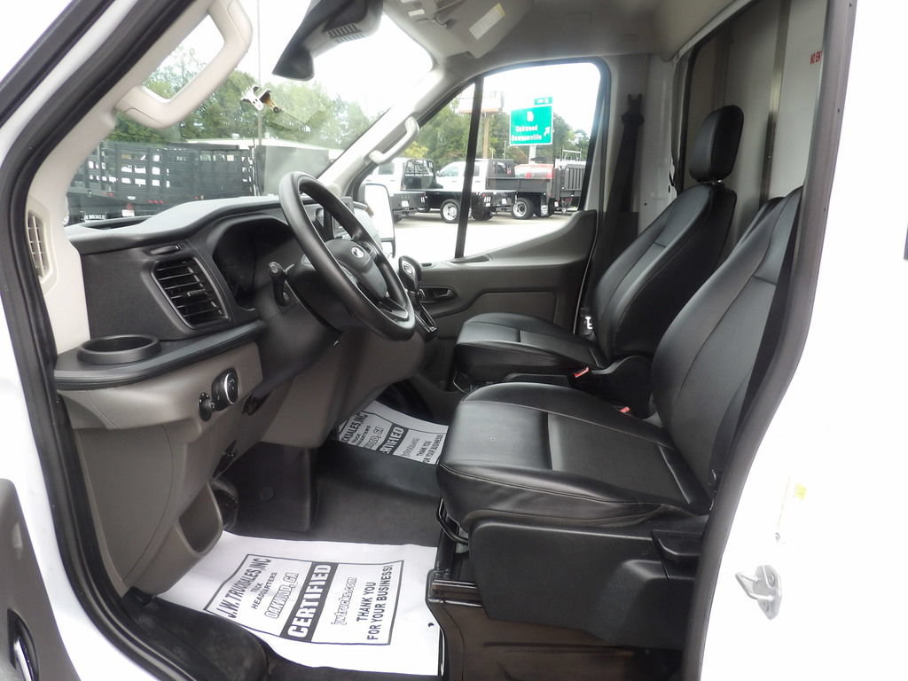 Used 2023 Ford Transit 350 DRW RWD image 17