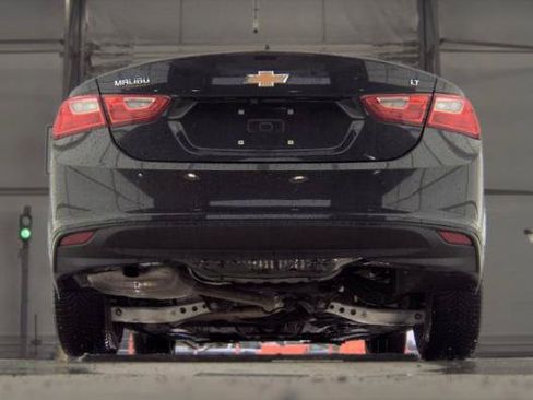 Used 2023 Chevrolet Malibu LT FWD image 9