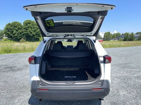 Certified 2023 Toyota RAV4 LE AWD/4WD image 24