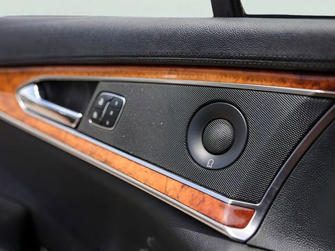 Used 2020 Lincoln Nautilus Reserve FWD image 22