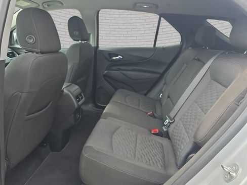 Used 2021 Chevrolet Equinox LT w/ Driver Convenience Package FWD image 15