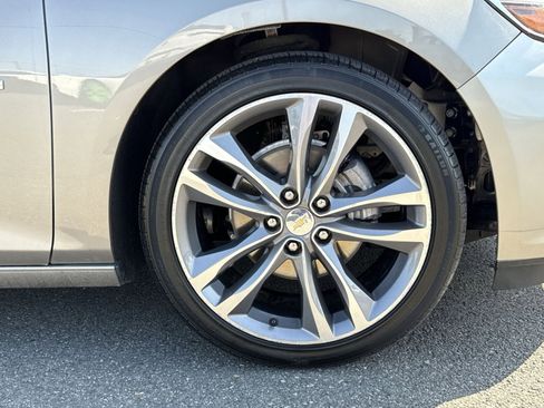 Used 2025 Chevrolet Malibu LT FWD image 12