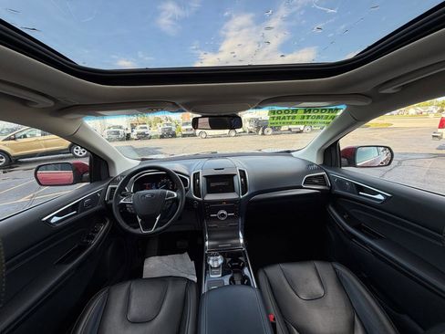 Used 2019 Ford Edge Titanium FWD image 15