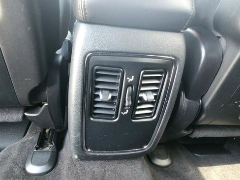 Used 2018 Jeep Grand Cherokee Laredo AWD/4WD image 22